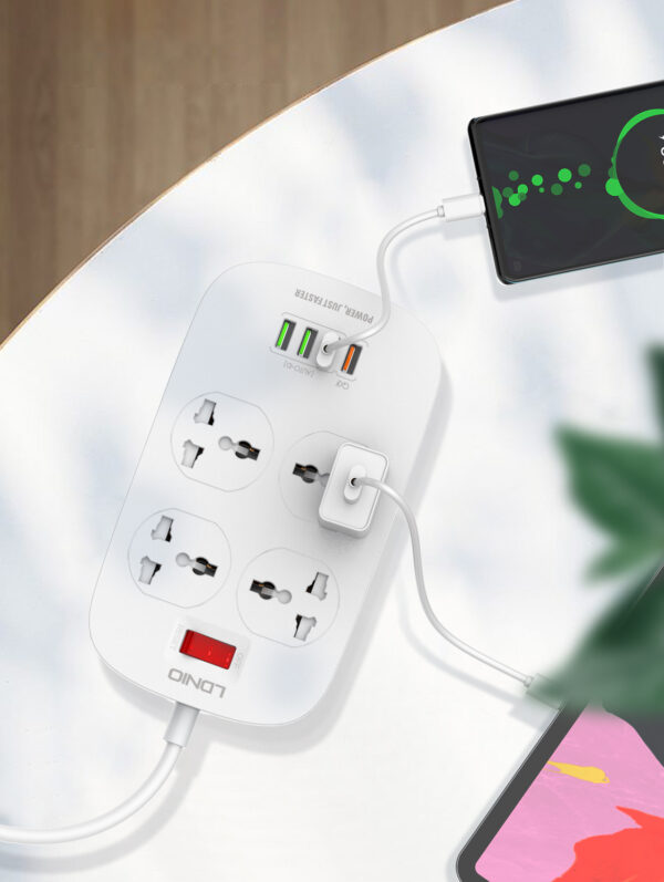LDNIO SC4407- 4 Outlets Power Strip