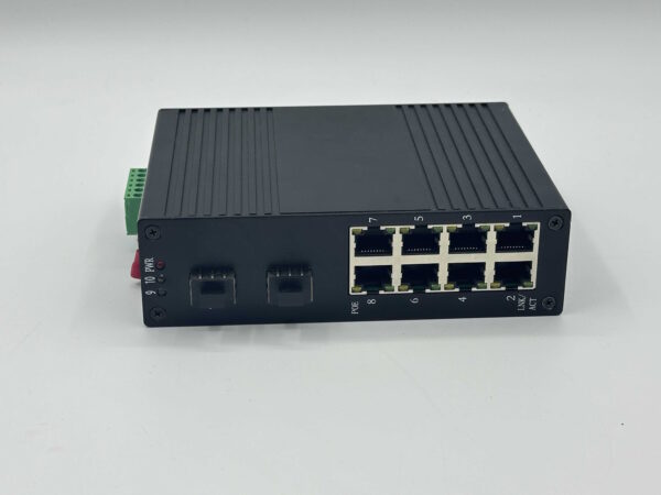 1 Industrial Grade Web Managed Switch 8 GE POE ports + (2 GE + 2 SFP) Uplink