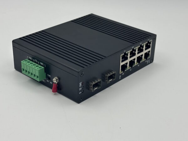 1 Industrial Grade Switch 8 GE POE ports +2 GE SFP Uplink