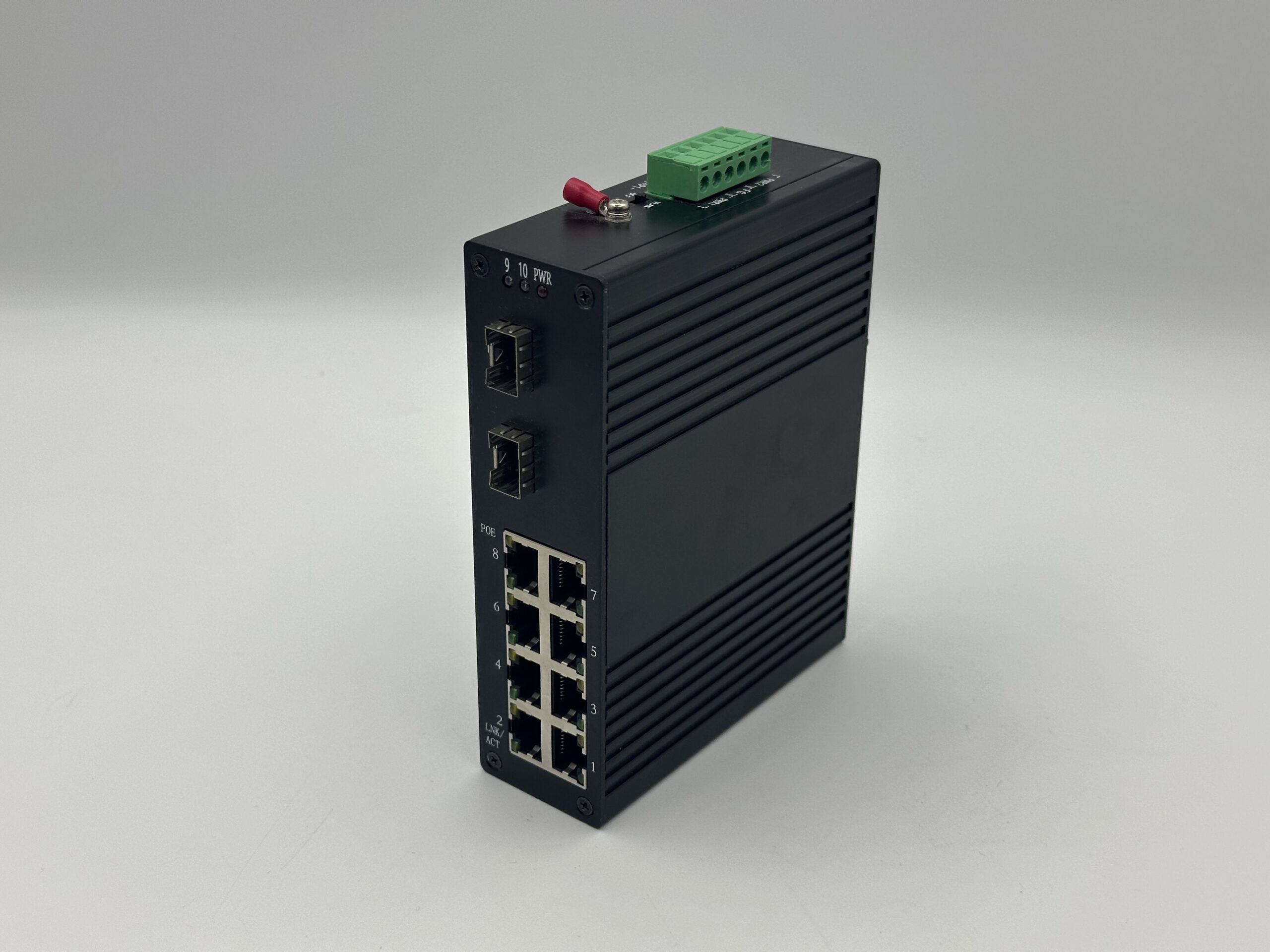 Industrial Grade Switch 8 GE POE ports +2 GE SFP Uplink - Image 3