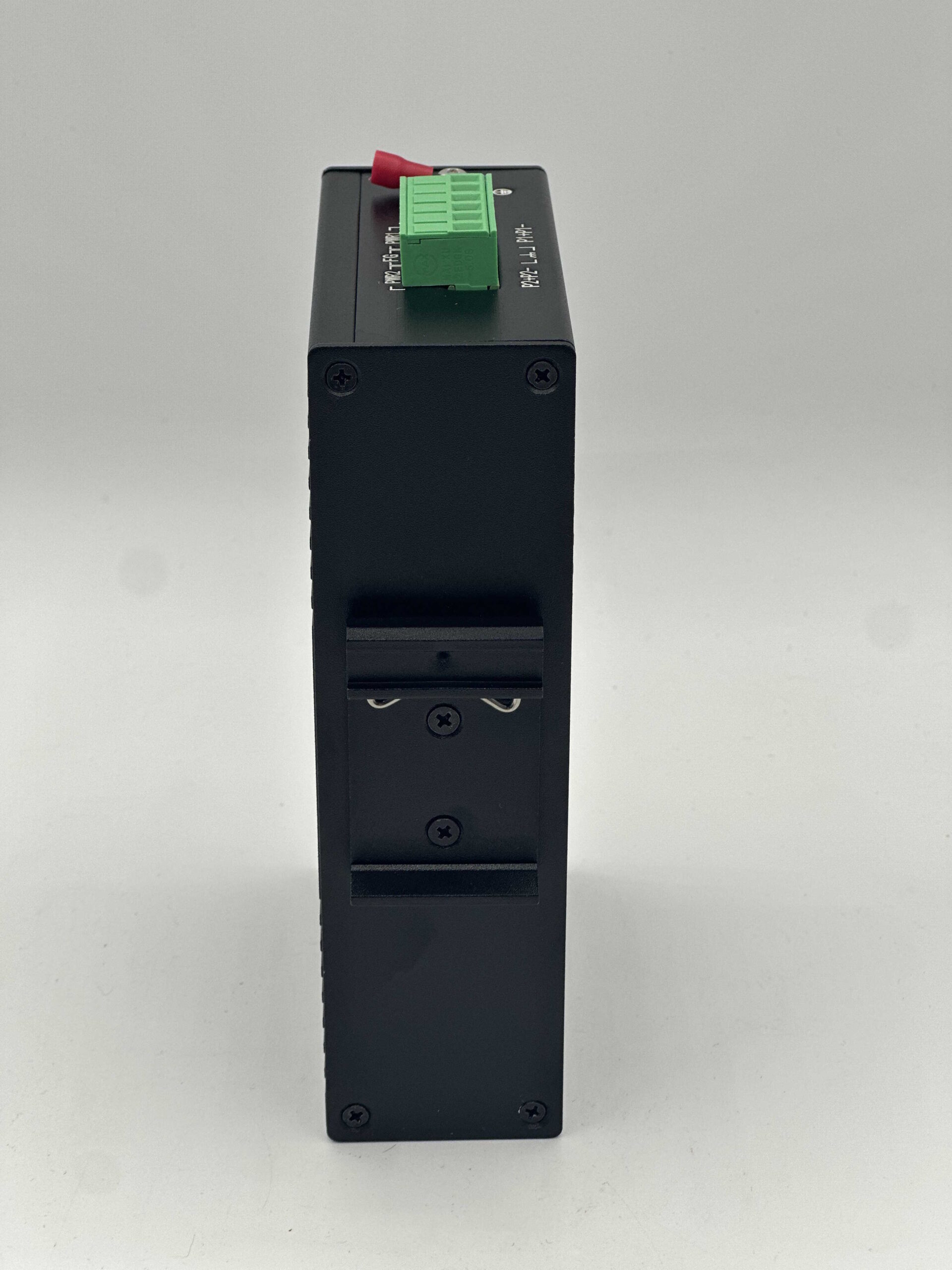 Industrial Web Managed Switch 4 GE POE ports +1 GE SFP Uplink - Image 3