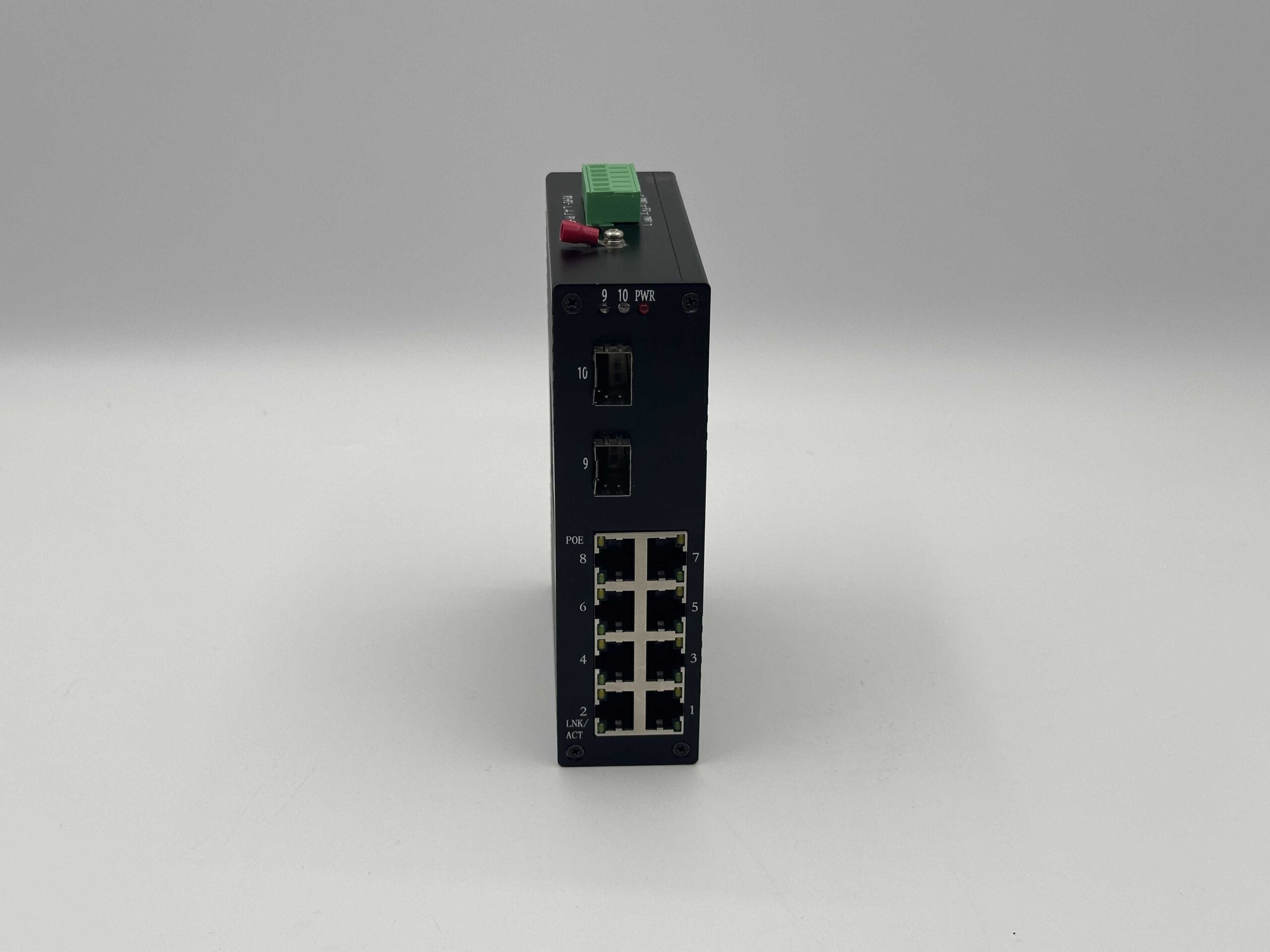 Industrial Grade Web Managed Switch 8 GE POE ports + (2 GE + 2 SFP) Uplink - Image 3
