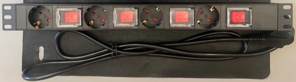 922 Power PDU 4 EU Socket & 4 Switches (ON/OFF) 16A